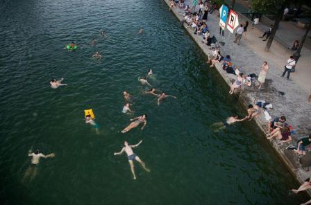 baignade_Photo_Camille_McOuat_Libe_ration_2_juillet_2015_m